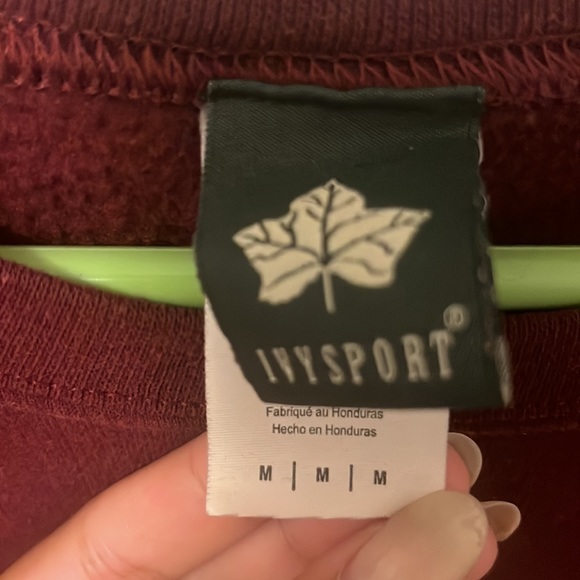 Maroon harvard sweatshirt size medium - Picture 2 of 3